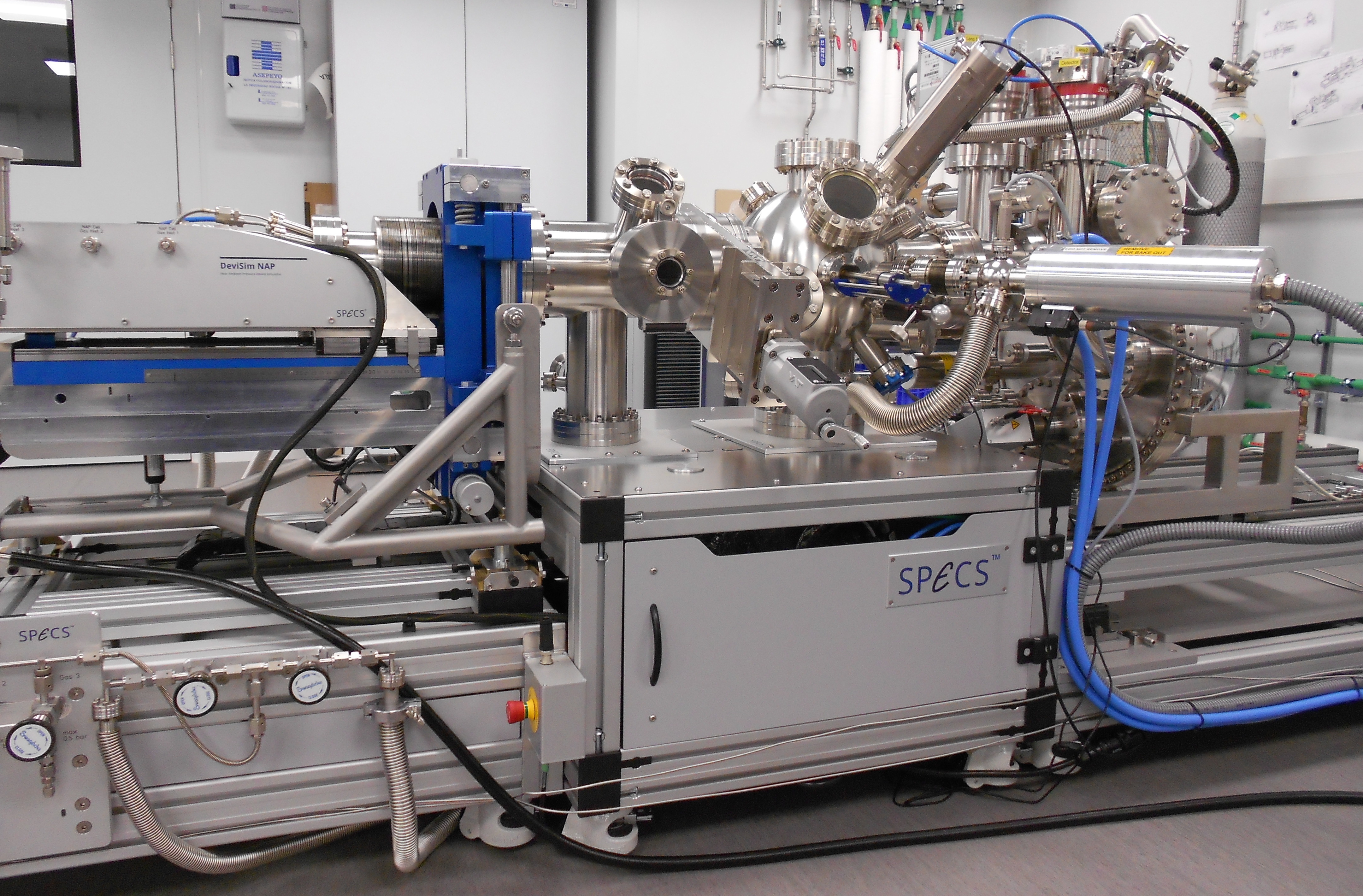 near-ambient pressure xray photoelectron spectroscopy.jpg